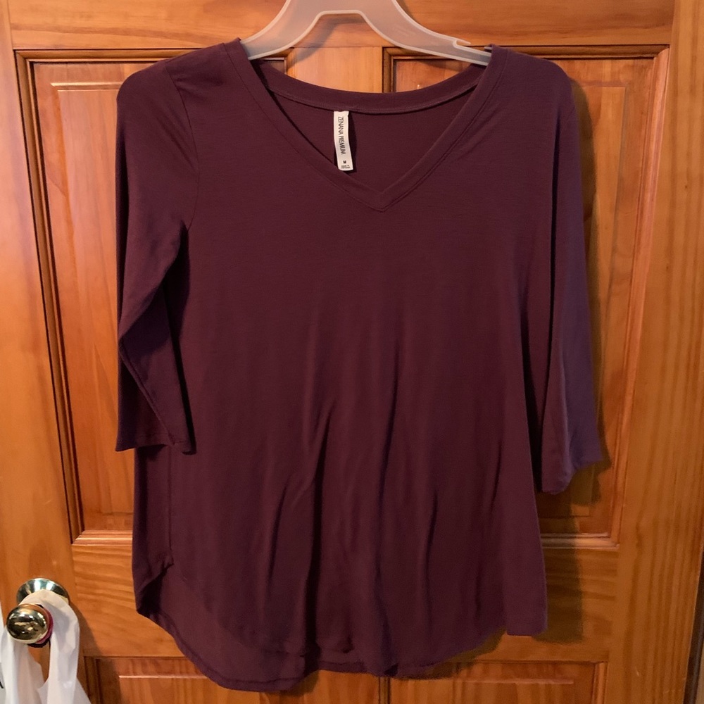 Plum 3/4 sleeve shirt